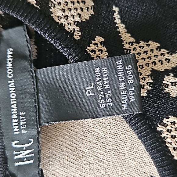 I.N.C Floral Print Short Sleeve Knit Crochet Blouse - Picture 7 of 7